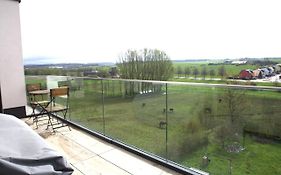 Peaceful Modern 2 Bedroom Penthouse With Nice View